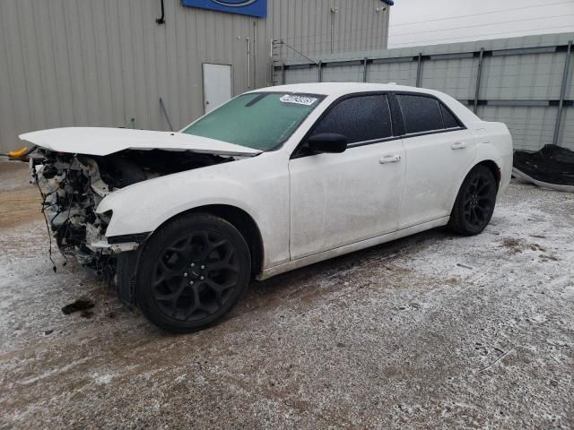 2019 Chrysler 300 Touring