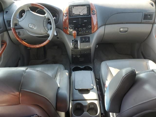 2008 Toyota Sienna XLE