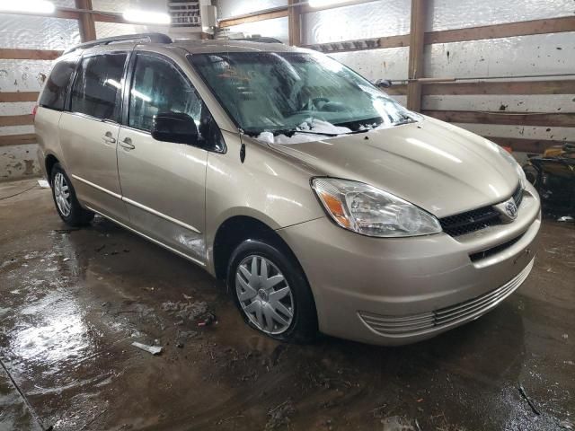 2005 Toyota Sienna CE