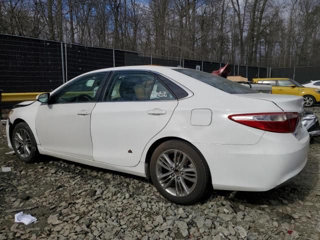 2015 Toyota Camry Hybrid