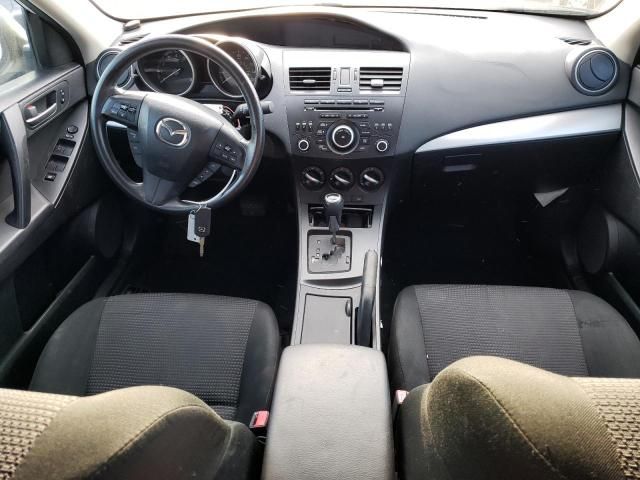 2013 Mazda 3 I