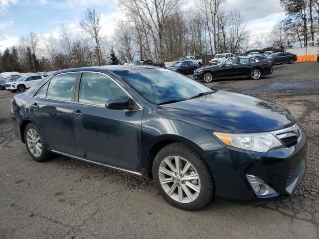 2014 Toyota Camry Hybrid