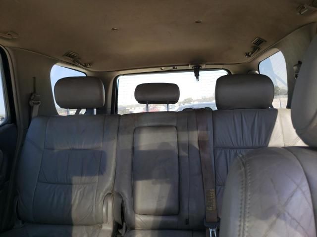 2004 Toyota Sequoia SR5