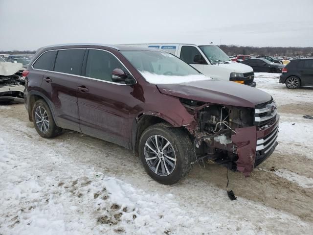 2019 Toyota Highlander SE