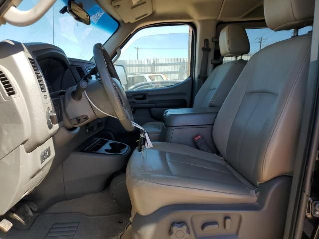 2013 Nissan NV 3500 S