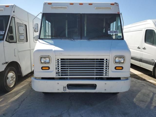 2009 Freightliner Chassis M Line WALK-IN Van