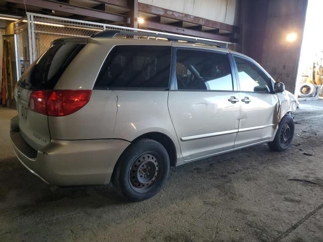 2007 Toyota Sienna CE