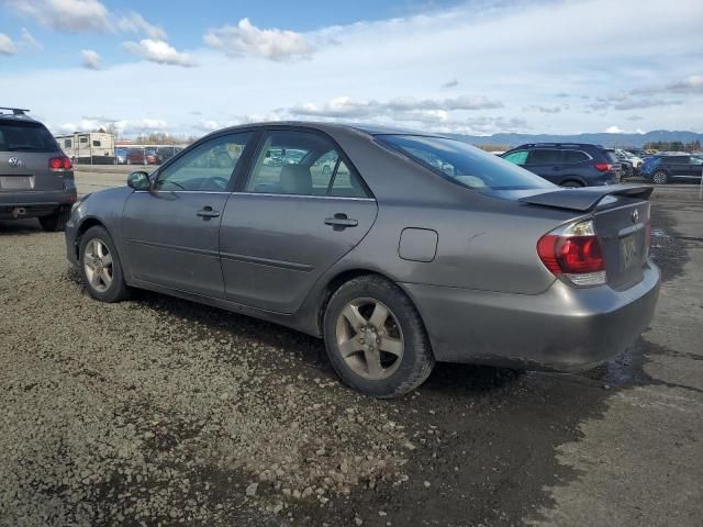 2005 Toyota Camry LE