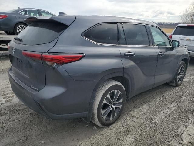 2020 Toyota Highlander XLE