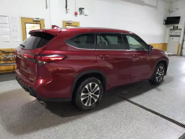 2020 Toyota Highlander XLE