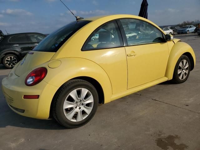 2009 Volkswagen New Beetle S