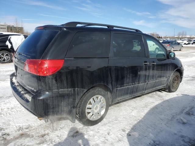 2010 Toyota Sienna CE