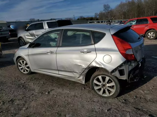 2012 Hyundai Accent GLS