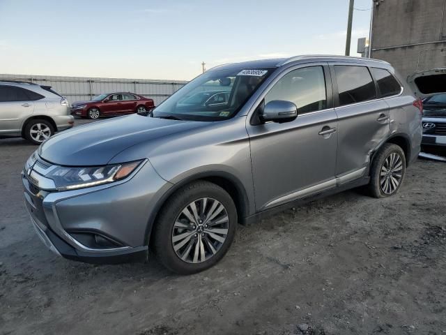 2019 Mitsubishi Outlander SE