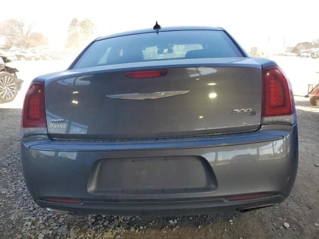 2015 Chrysler 300 S