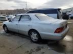 1999 Lexus LS 400