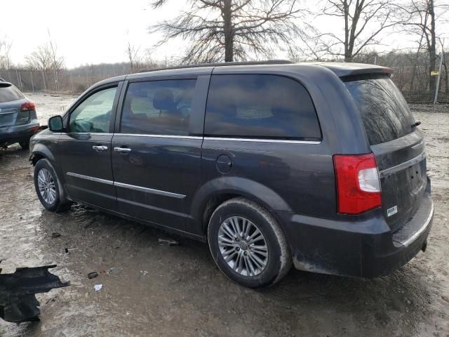 2015 Chrysler Town & Country Touring L