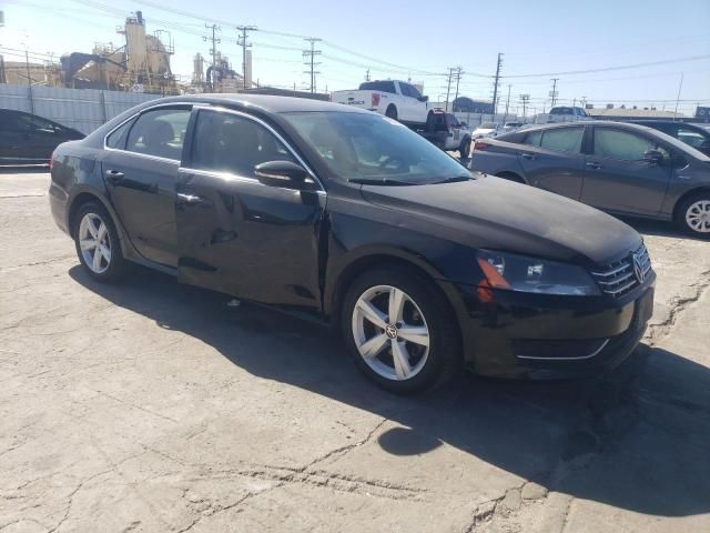 2012 Volkswagen Passat SE