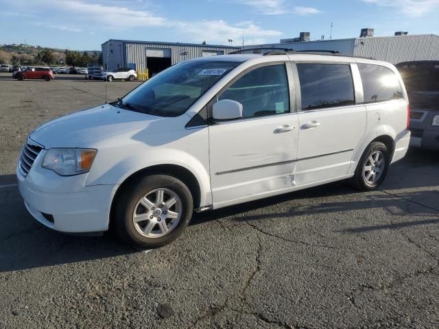 2010 Chrysler Town & Country Touring