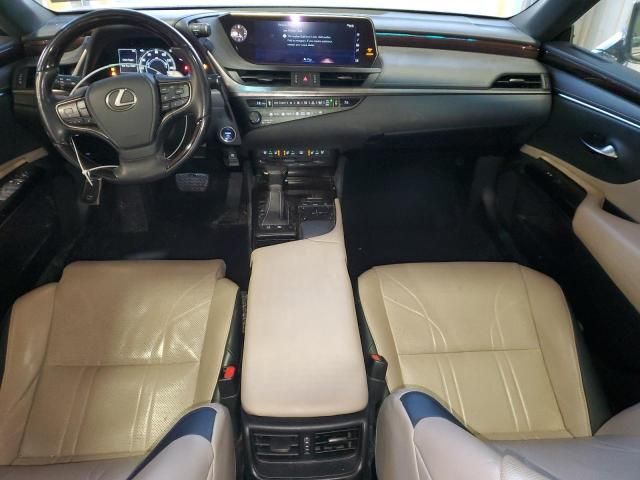 2019 Lexus ES 300H