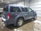 2005 Nissan Pathfinder LE