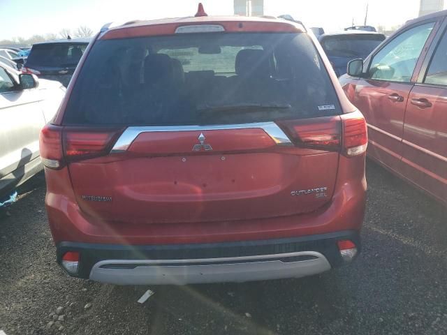 2019 Mitsubishi Outlander SE