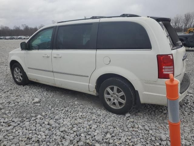 2010 Chrysler Town & Country Touring Plus