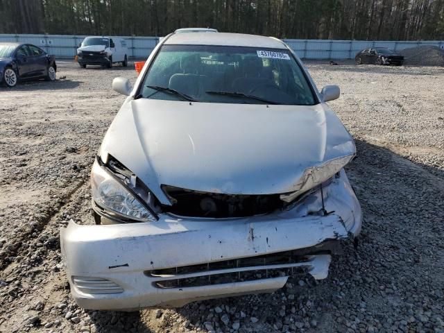 2004 Toyota Camry LE