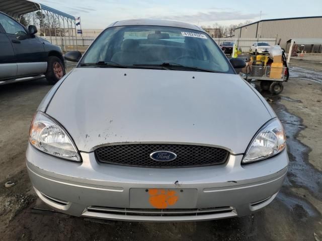 2005 Ford Taurus SE