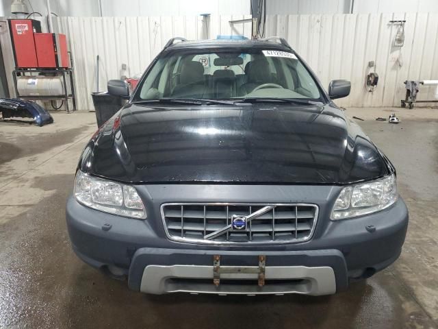 2005 Volvo XC70