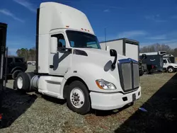 Kenworth Vehiculos salvage en venta: 2015 Kenworth Construction T680