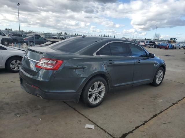 2016 Ford Taurus SE