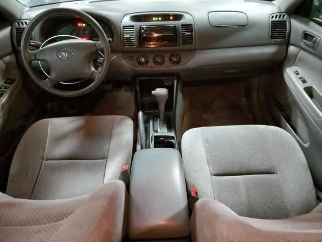 2004 Toyota Camry LE