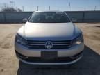 2014 Volkswagen Passat SE