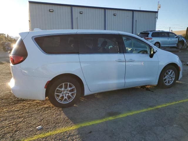 2017 Chrysler Pacifica LX