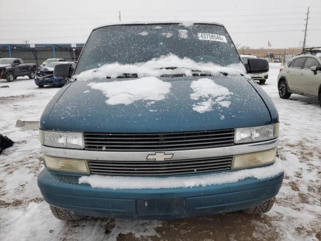 2000 Chevrolet Astro