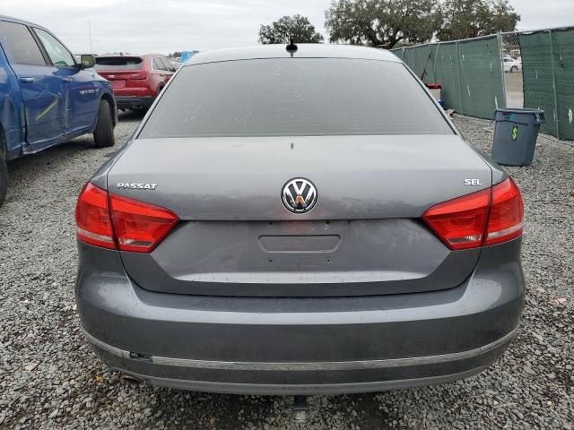 2012 Volkswagen Passat SEL