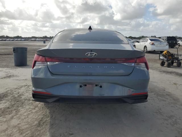 2022 Hyundai Elantra SEL