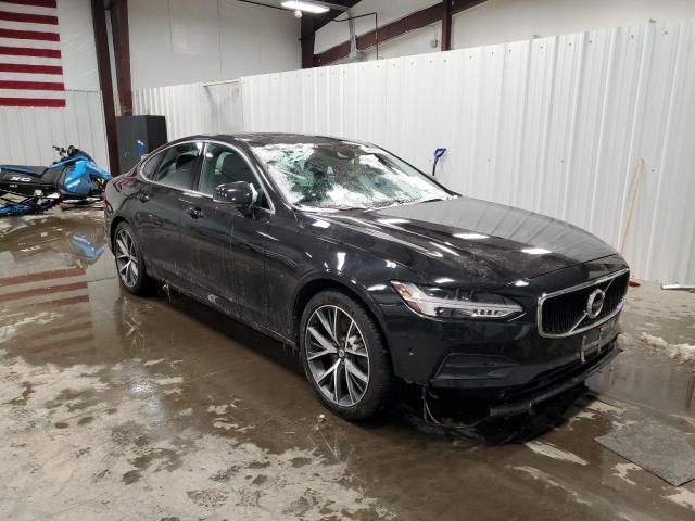 2017 Volvo S90 T6 Momentum