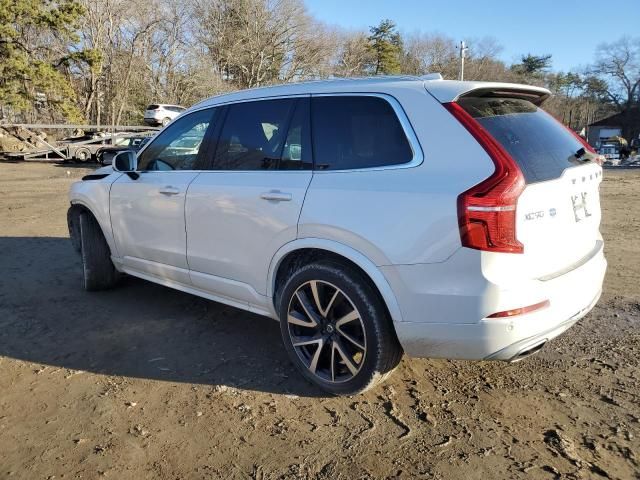 2021 Volvo XC90 T6 Momentum