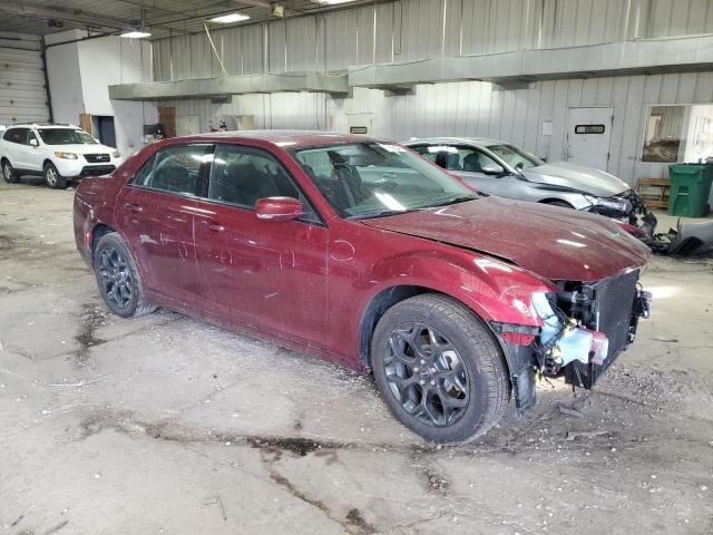 2023 Chrysler 300 Touring L