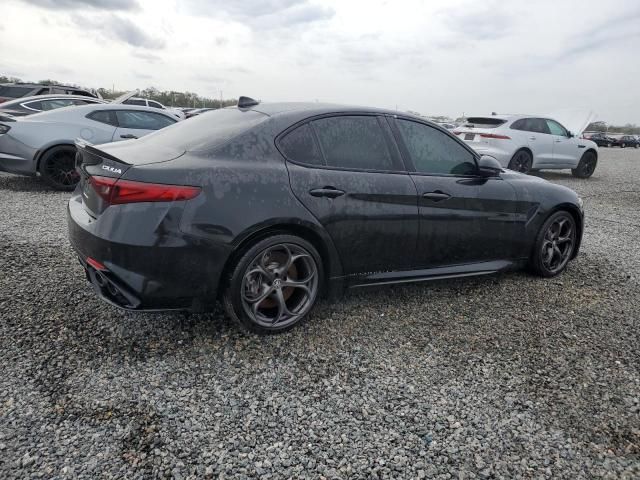 2019 Alfa Romeo Giulia Quadrifoglio