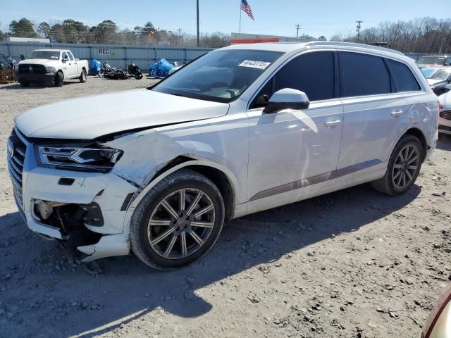 2018 Audi Q7 Premium Plus