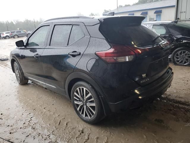 2021 Nissan Kicks SR