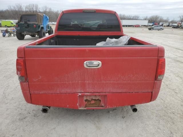 2000 Dodge Dakota Quattro