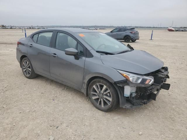 2022 Nissan Versa SV