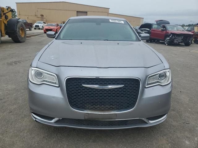 2015 Chrysler 300 Limited