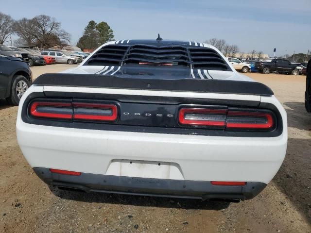 2015 Dodge Challenger SXT Plus