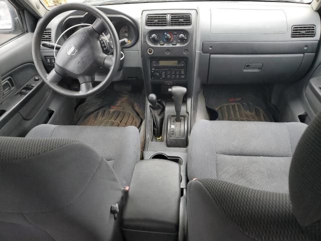 2004 Nissan Frontier Crew Cab XE V6