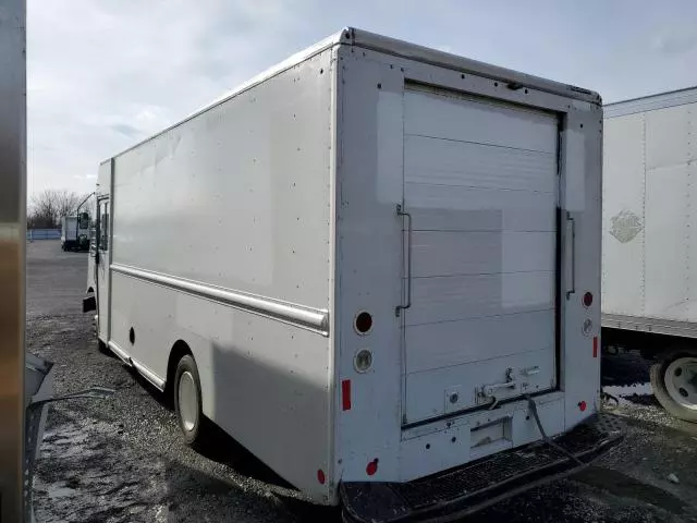 2018 Freightliner Chassis M Line WALK-IN Van